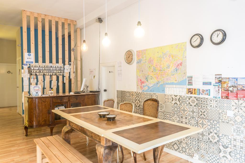 Camino B&B Барселона Экстерьер фото